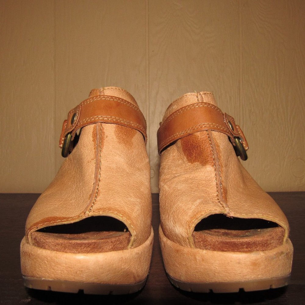 Lucky Brand Veronica Peep Toe Clogs